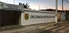 Mulher é estuprada por dois homens na noite de revéllion em Quixeramobim; suspeitos são presos