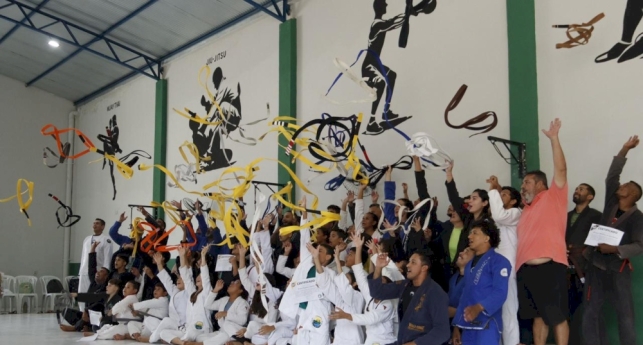 Seminário e troca de faixas marcam dia especial no Centro de Treinamento Mauro Tamiarana no último sábado (11)