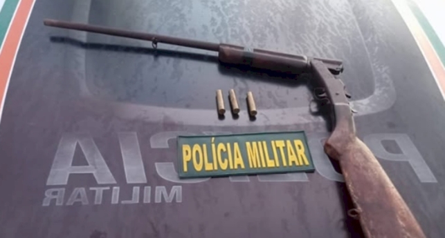 Apreensão de arma e munições em ação policial no Distrito de São José, Solonópole