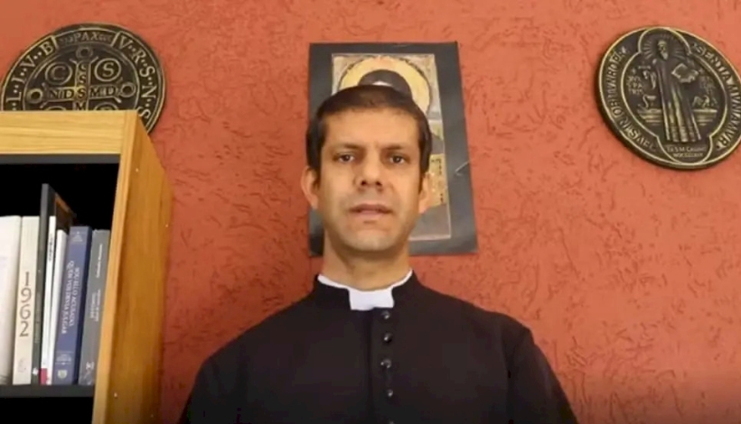 Padre Rodrigo de Oliveira Silva foi excomungado após sua ligação com a Fraternidade Sacerdotal São Pio X